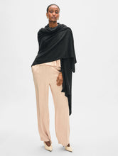 Load image into Gallery viewer, White + Warren Travel Wrap