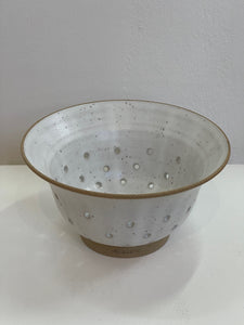 m. bueno Colander