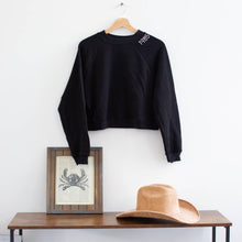Load image into Gallery viewer, Embroidered Neckline Crewneck Sweatshirt Cropped Womens: Black, Large