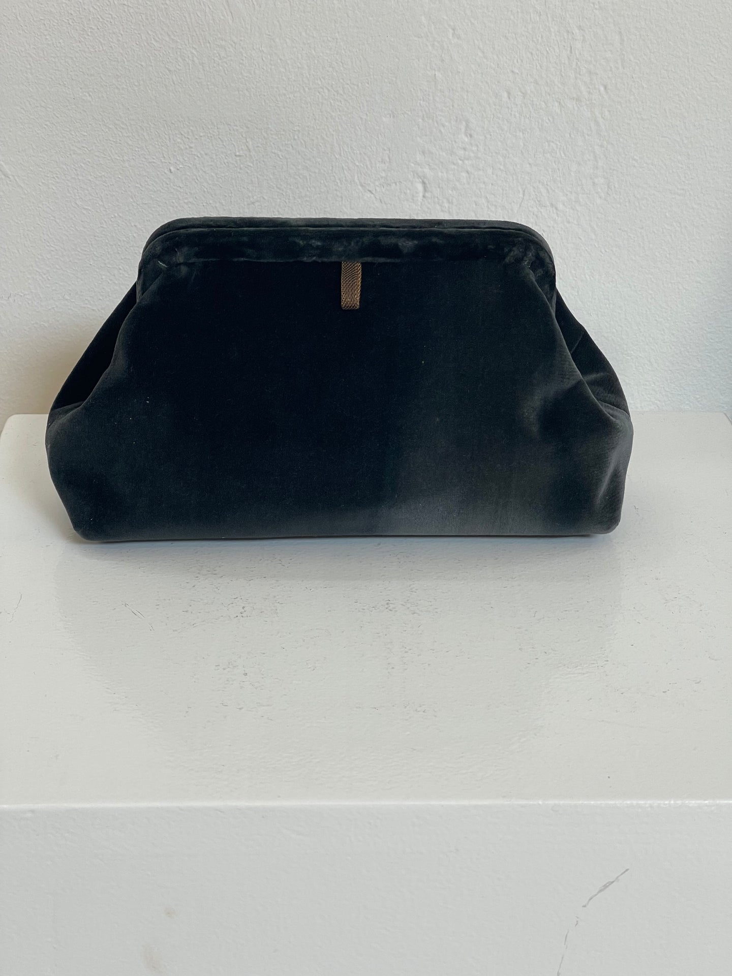 Marian Paquette Liette - Charcoal