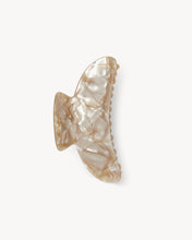 Load image into Gallery viewer, Machete Grande Heirloom Claw in Sand Shell