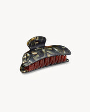 Load image into Gallery viewer, Machete Midi Heirloom Claw in Midnight Horn
