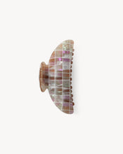 Load image into Gallery viewer, Machete Midi Heirloom Claw in Brown Shell Checker