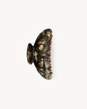 Load image into Gallery viewer, Machete Midi Heirloom Claw in Midnight Horn