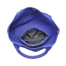 Load image into Gallery viewer, Sky's The Limit - Medium Tote: Cream