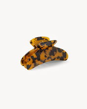 Load image into Gallery viewer, Machete Grande Heirloom Claw in Classic Tortoise