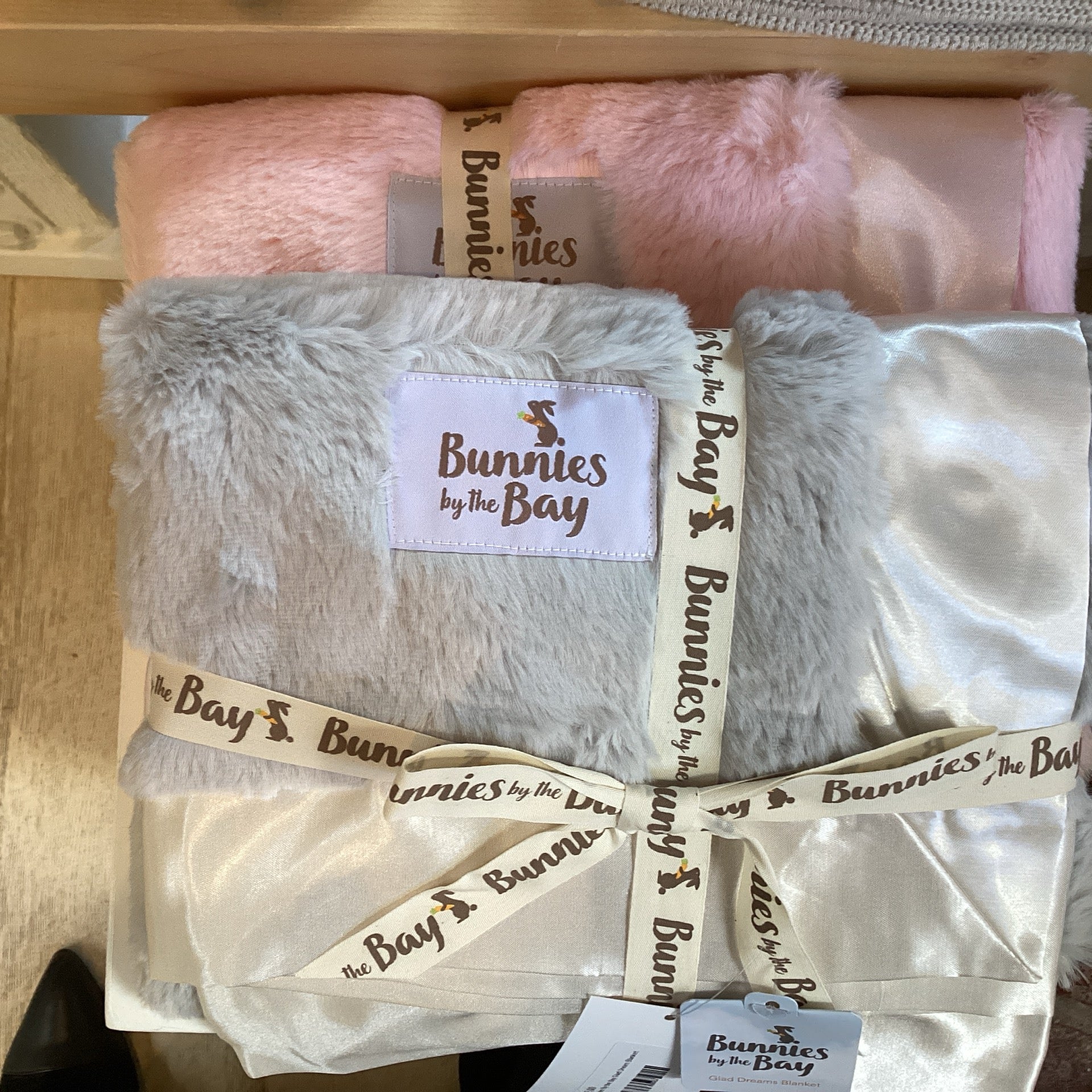 Bunnies by the Bay Glad Dream Blanket