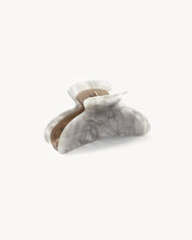 Load image into Gallery viewer, Machete Grande Heirloom Claw in Grey Shell