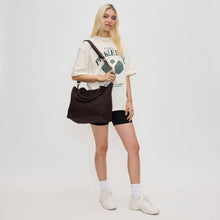 Load image into Gallery viewer, Sky's The Limit - Medium Tote: Cream